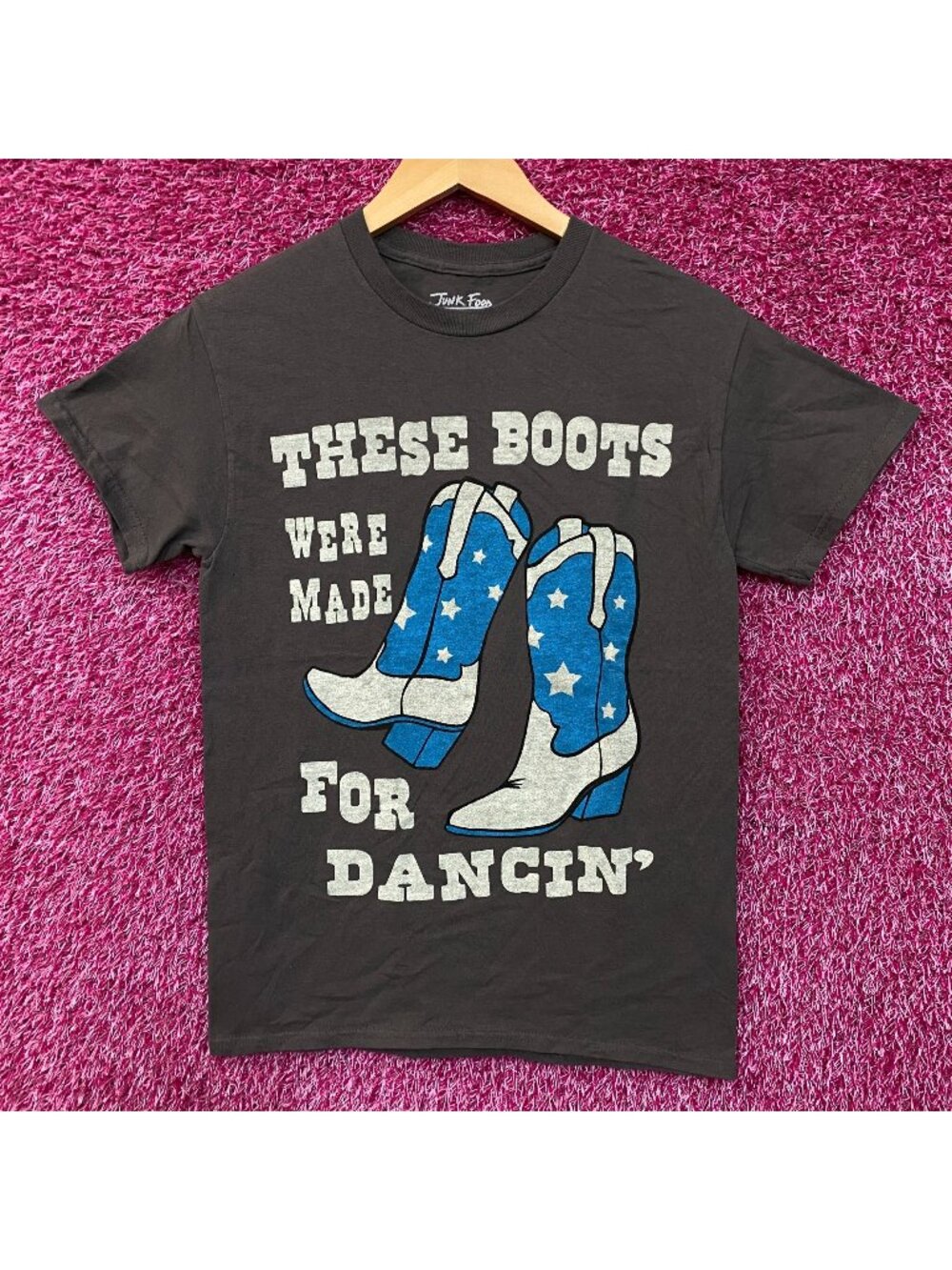 Junk Food These Boots Were Made For Dancin' Easy Graphic Women's Tee XS